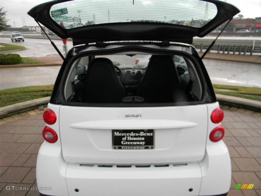 2010 fortwo passion coupe - Crystal White / design Black photo #7