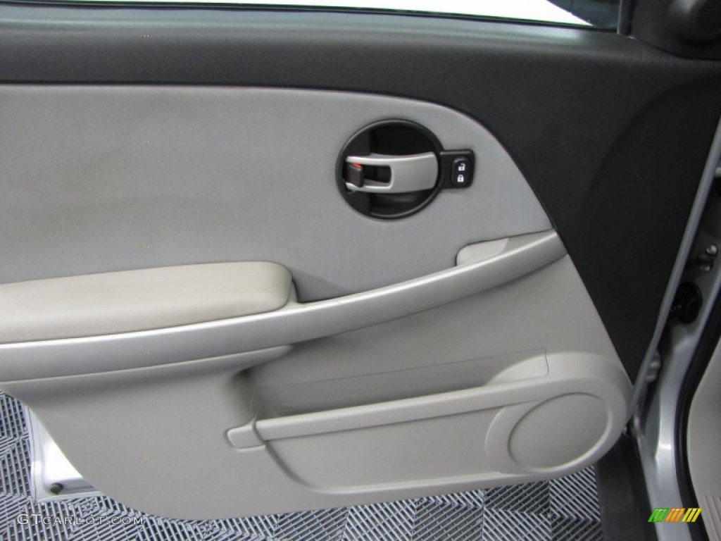 2005 Equinox LS AWD - Galaxy Silver Metallic / Light Gray photo #15