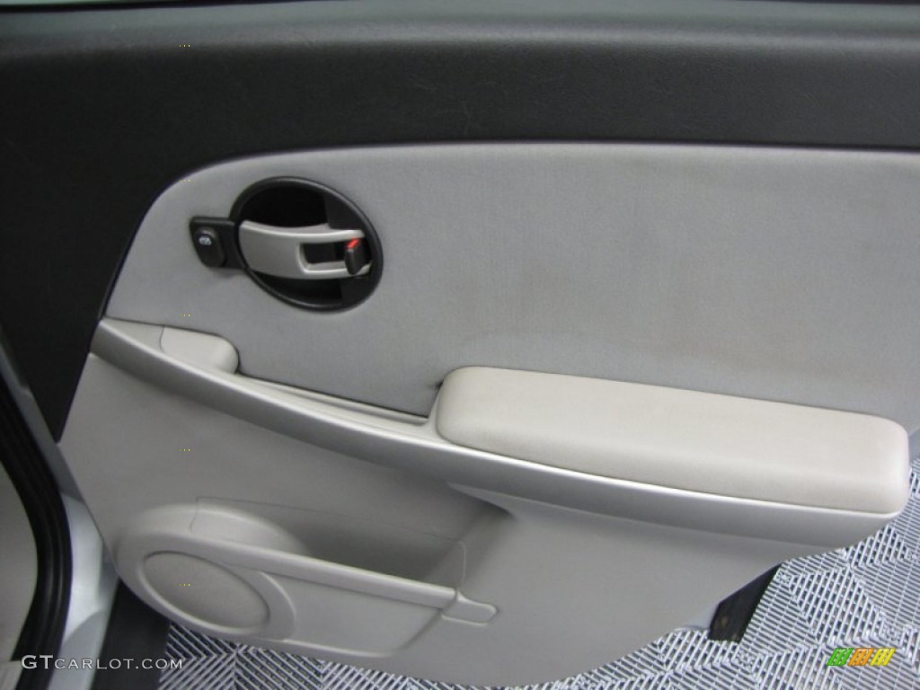 2005 Equinox LS AWD - Galaxy Silver Metallic / Light Gray photo #17