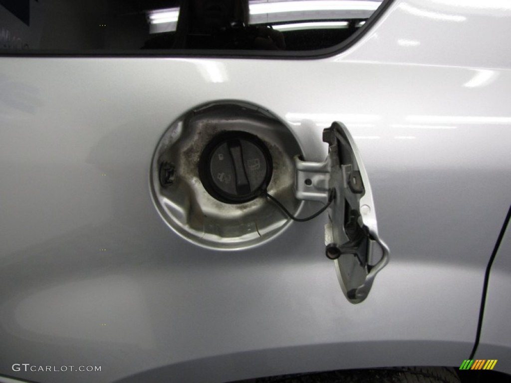 2005 Equinox LS AWD - Galaxy Silver Metallic / Light Gray photo #27