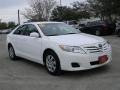 Super White - Camry LE Photo No. 3