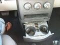 Stone White - Grand Caravan SE Photo No. 23