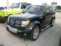 Black - Nitro R/T 4x4 Photo No. 1