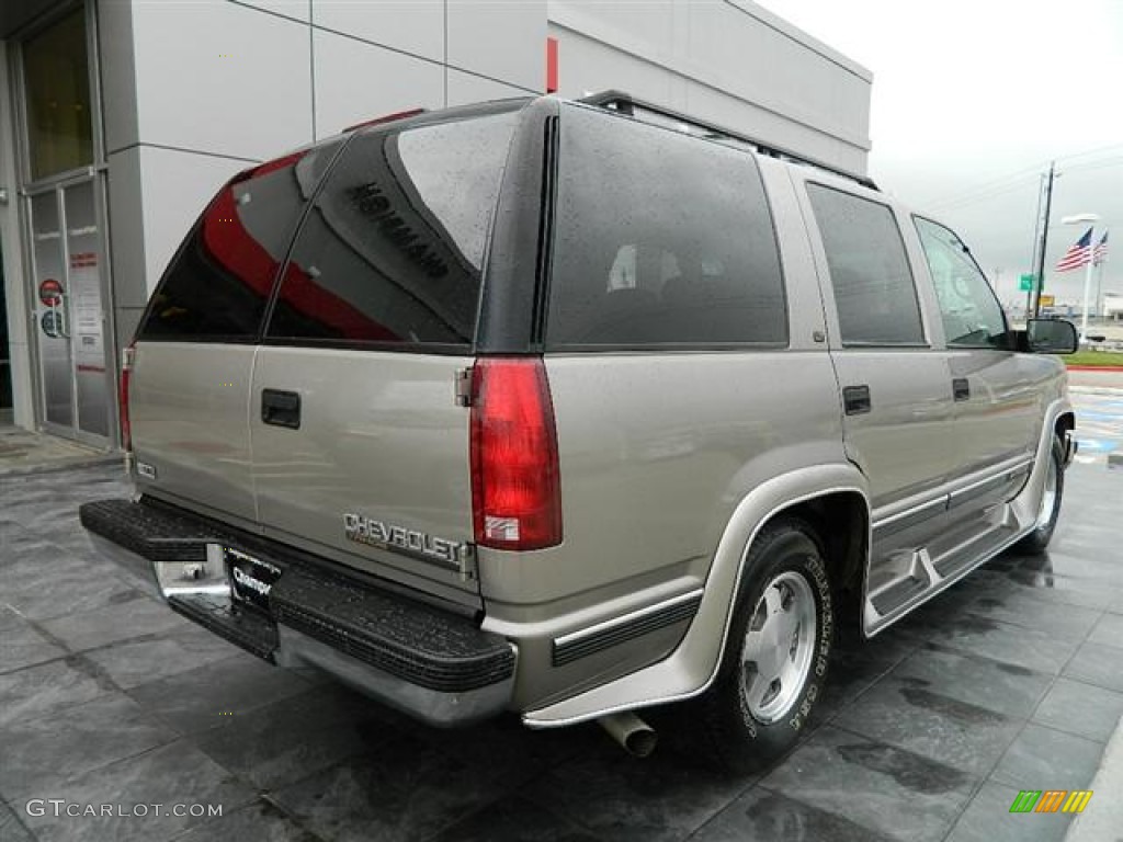 1999 Tahoe  - Light Pewter Metallic / Neutral photo #3