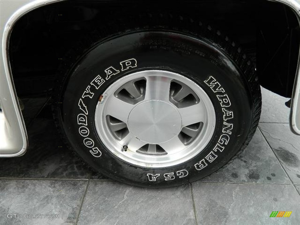 1999 Chevrolet Tahoe Standard Tahoe Model Wheel Photo #58304816