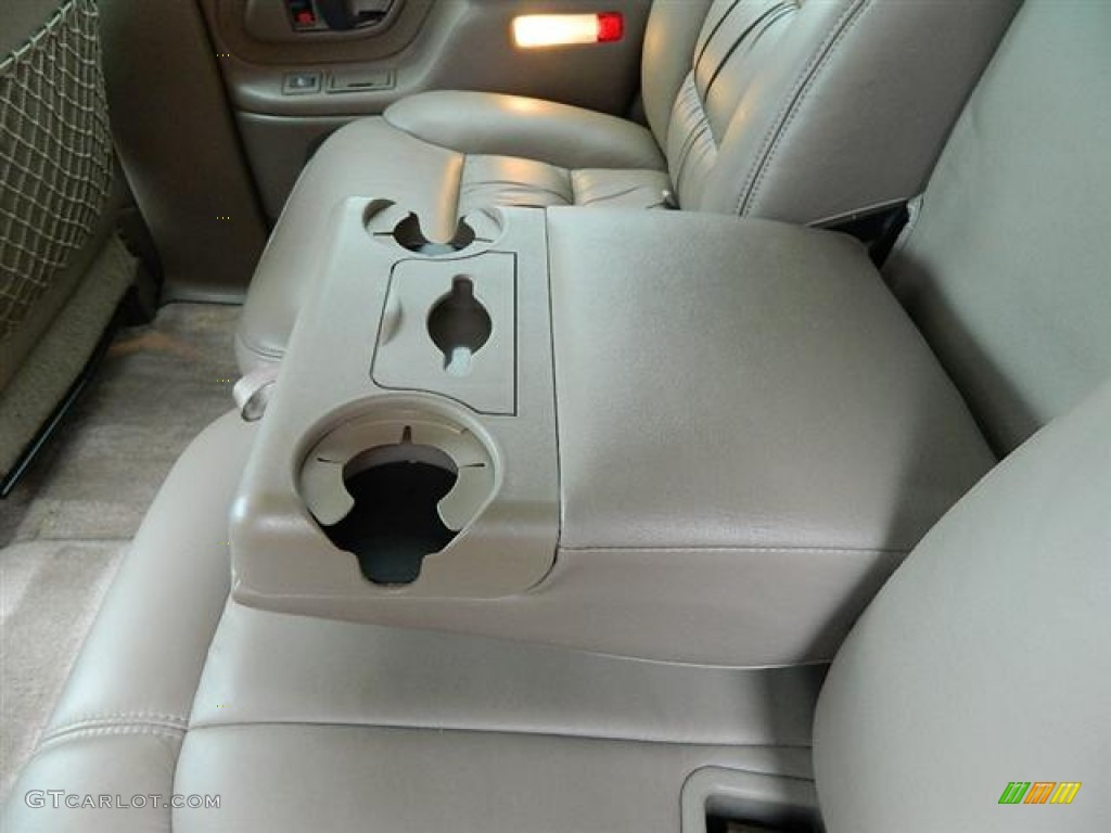 1999 Tahoe  - Light Pewter Metallic / Neutral photo #14