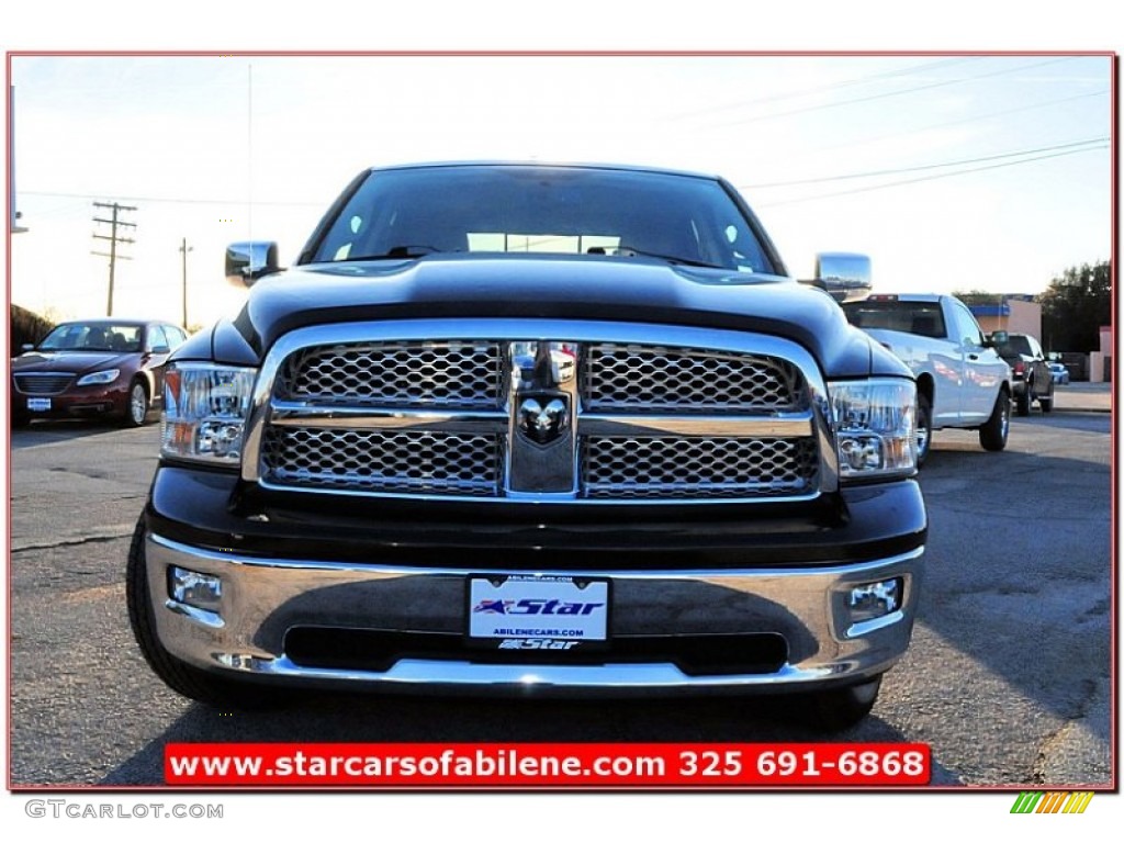 2009 Ram 1500 Laramie Crew Cab - Brilliant Black Crystal Pearl / Light Pebble Beige/Bark Brown photo #10