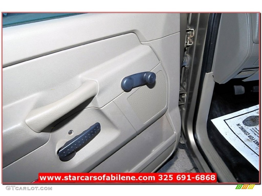 2008 Ram 1500 SXT Regular Cab - Light Khaki Metallic / Khaki photo #14