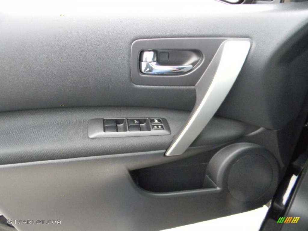 2009 Rogue S - Wicked Black / Black photo #11