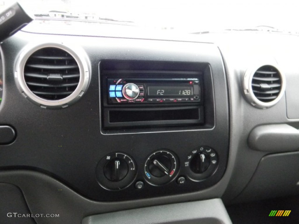 2003 Expedition XLT - Dark Shadow Grey Metallic / Flint Grey photo #10