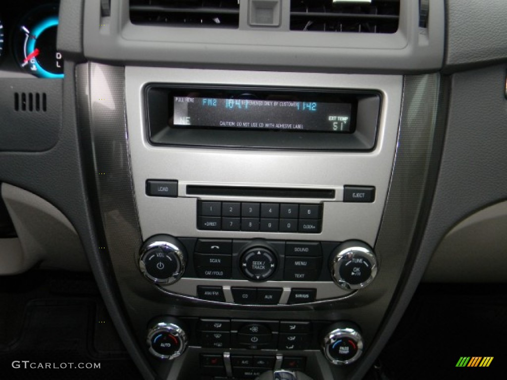 2012 Ford Fusion SEL Controls Photo #58313760