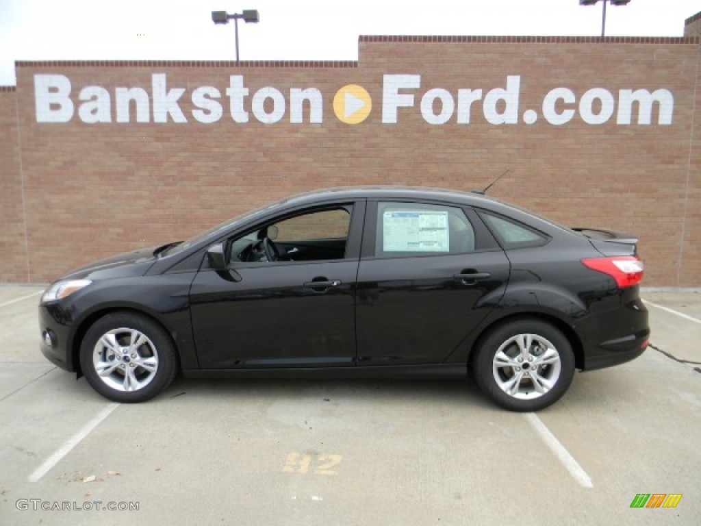 2012 Focus SE Sport Sedan - Tuxedo Black Metallic / Two-Tone Sport photo #5