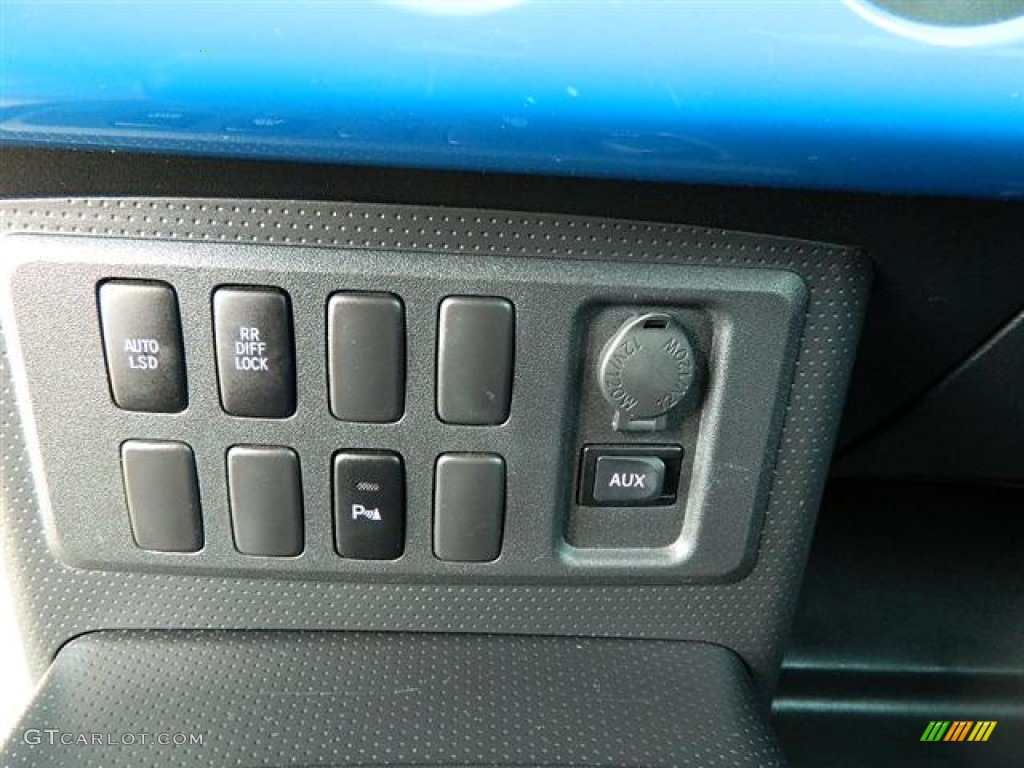 2008 FJ Cruiser  - Voodoo Blue / Dark Charcoal photo #21