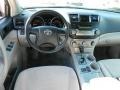 Salsa Red Pearl - Highlander 4WD Photo No. 15