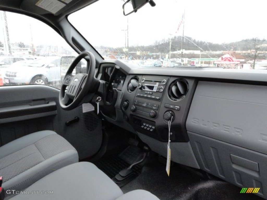 2012 F250 Super Duty XL Regular Cab 4x4 - Vermillion Red / Steel photo #17