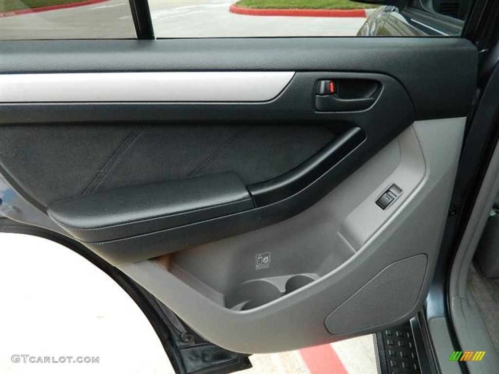 2004 4Runner SR5 - Galactic Gray Mica / Stone photo #11