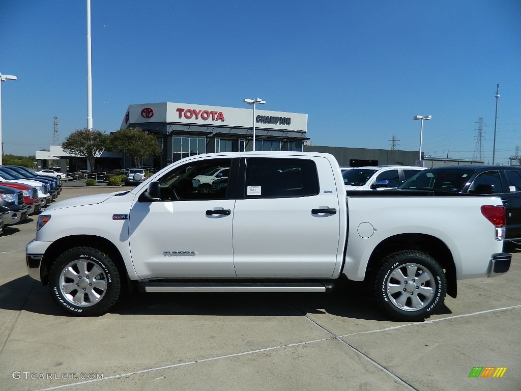 2012 Tundra SR5 CrewMax 4x4 - Super White / Sand Beige photo #1