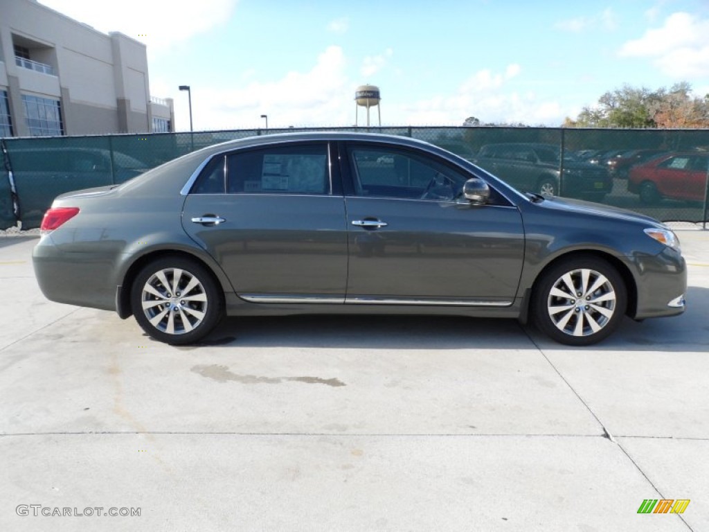 2012 Avalon Limited - Cypress Green Pearl / Ivory photo #2