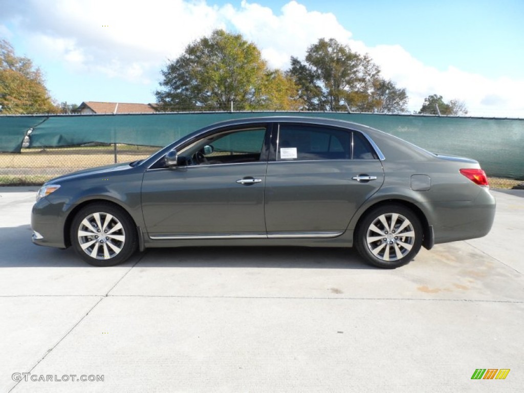 2012 Avalon Limited - Cypress Green Pearl / Ivory photo #6