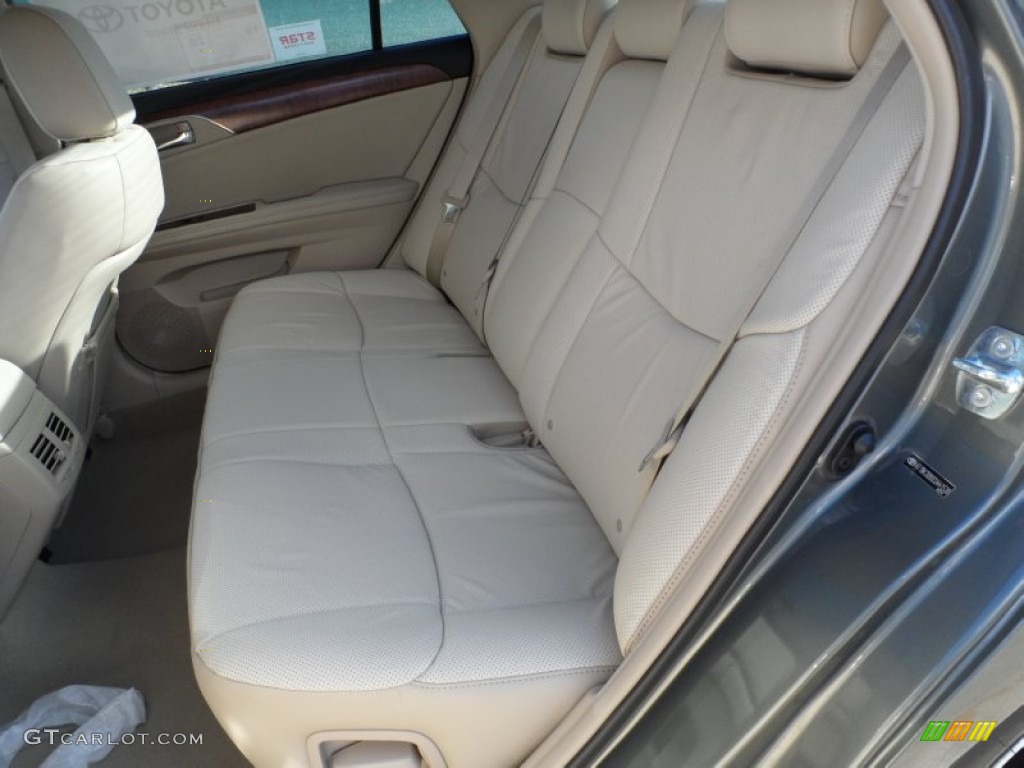 2012 Avalon Limited - Cypress Green Pearl / Ivory photo #20