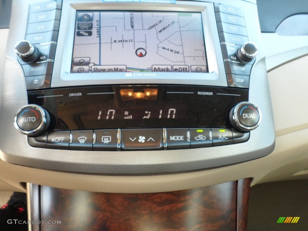 2012 Avalon Limited - Cypress Green Pearl / Ivory photo #30