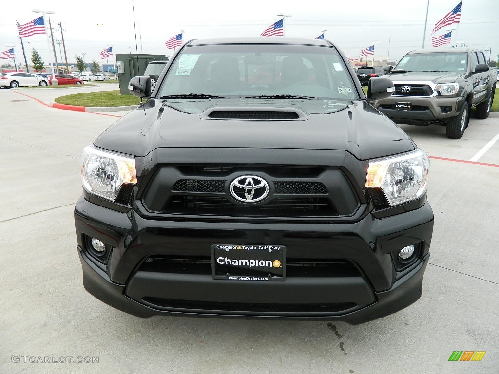 2012 Tacoma X-Runner - Black / Graphite photo #2