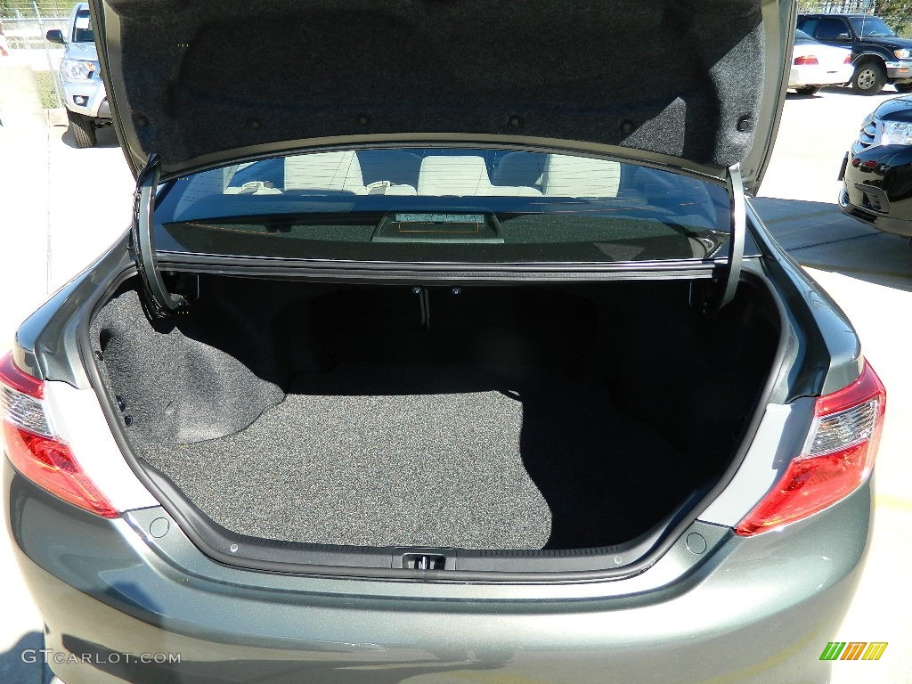 2012 Camry LE - Cypress Green Pearl / Ivory photo #9