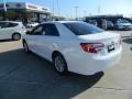 Super White - Camry LE Photo No. 5