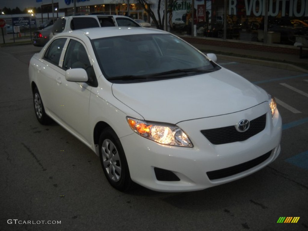 Super White Toyota Corolla