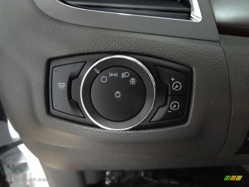 2012 Edge Limited - White Platinum Metallic Tri-Coat / Medium Light Stone photo #27