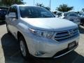 2012 Blizzard White Pearl Toyota Highlander   photo #3