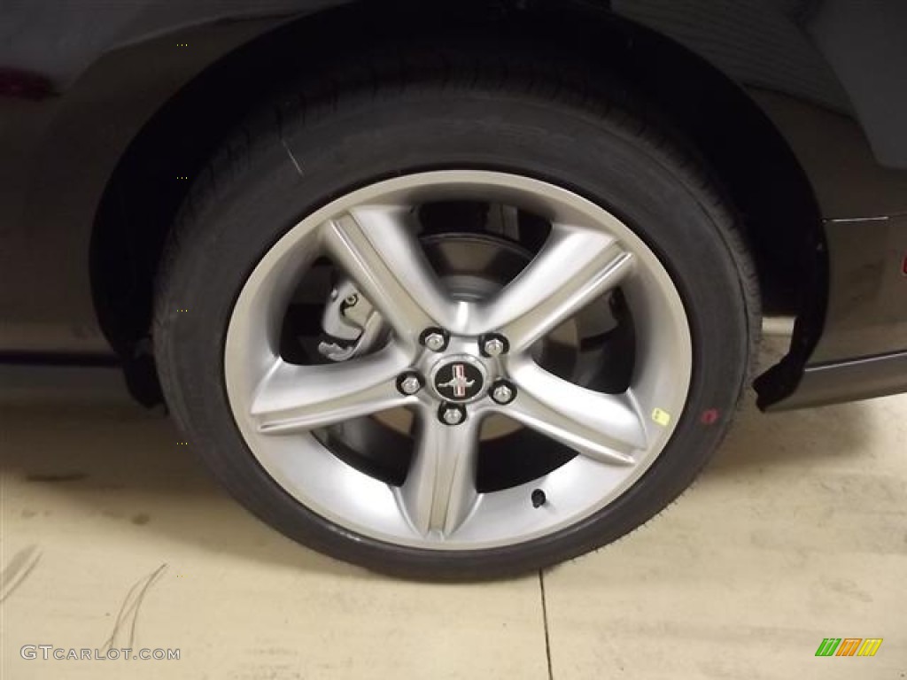 2012 Ford Mustang GT Premium Coupe Wheel Photo #58343807