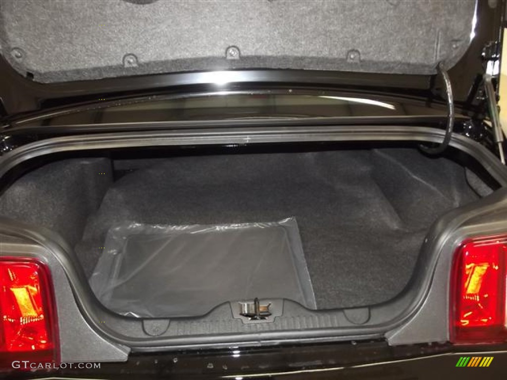 2012 Ford Mustang GT Premium Coupe Trunk Photo #58343816