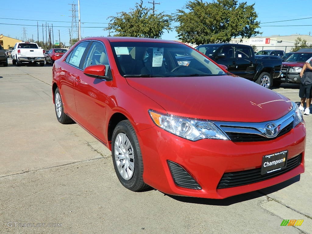2012 Camry LE - Barcelona Red Metallic / Ivory photo #3