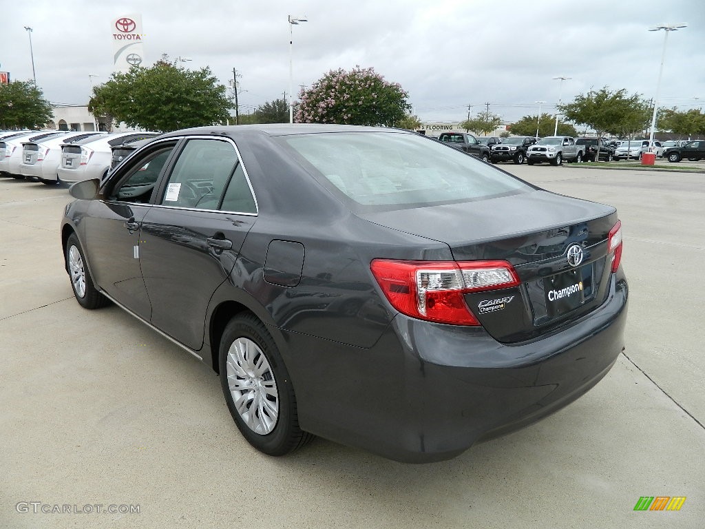 2012 Camry LE - Magnetic Gray Metallic / Ash photo #8