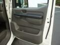 Blizzard White - NV 2500 HD SV High Roof Photo No. 17