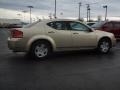 White Gold - Avenger SXT Photo No. 3