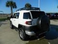 Iceberg White - FJ Cruiser 4WD Photo No. 3