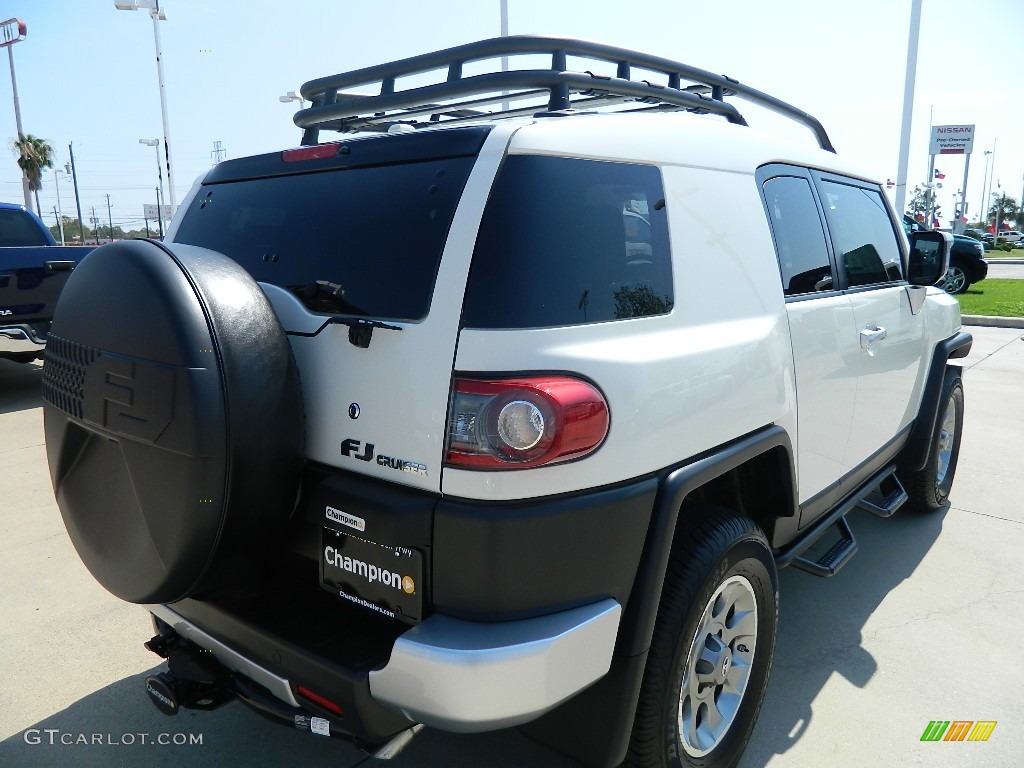 2012 FJ Cruiser 4WD - Iceberg White / Dark Charcoal photo #6