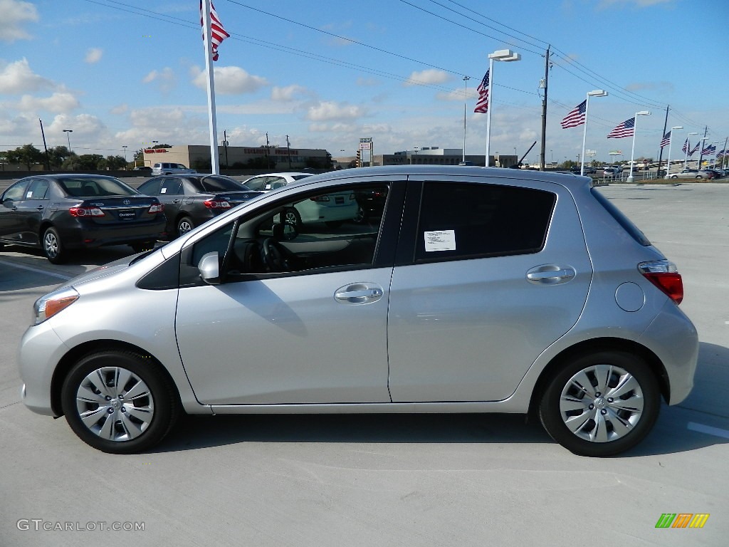Classic Silver Metallic 2012 Toyota Yaris L 5 Door Exterior Photo #58349252