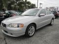 Silver Metallic - S60 2.5T Photo No. 1