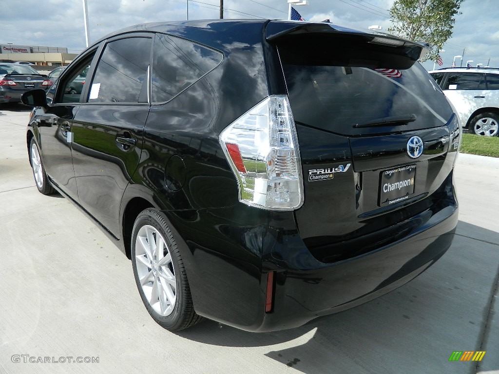 2012 Prius v Five Hybrid - Black / Dark Gray photo #7