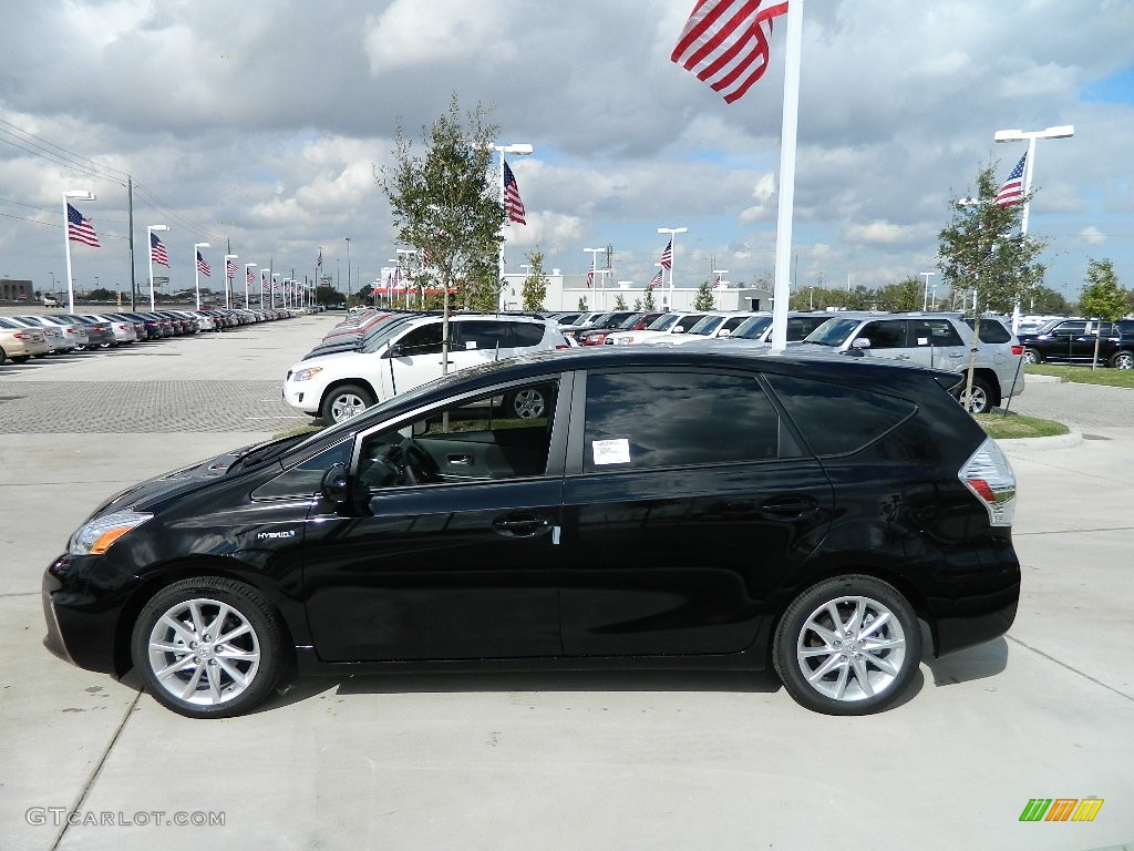2012 Prius v Five Hybrid - Black / Dark Gray photo #8
