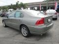 Willow Green Metallic - S60 2.5T Photo No. 3