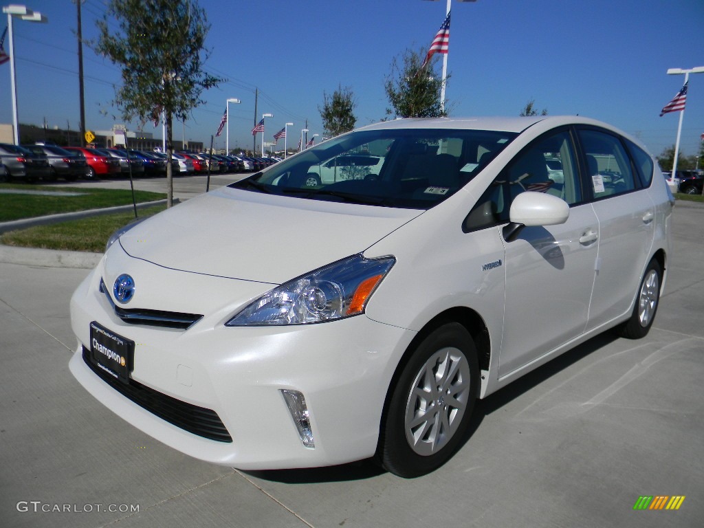 Blizzard White Pearl Toyota Prius v