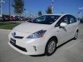 Blizzard White Pearl - Prius v Three Hybrid Photo No. 1