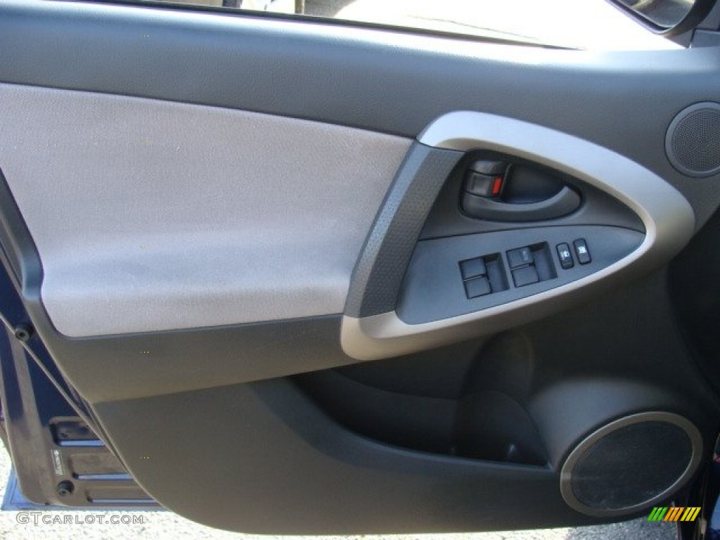 2007 RAV4 4WD - Nautical Blue Metallic / Ash Gray photo #6