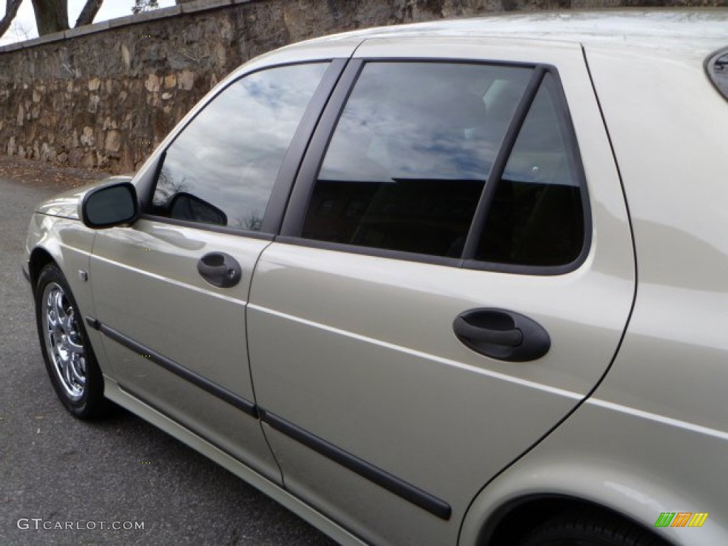 2005 9-5 Arc Sedan - Parchment Silver Metallic / Sand Beige photo #15