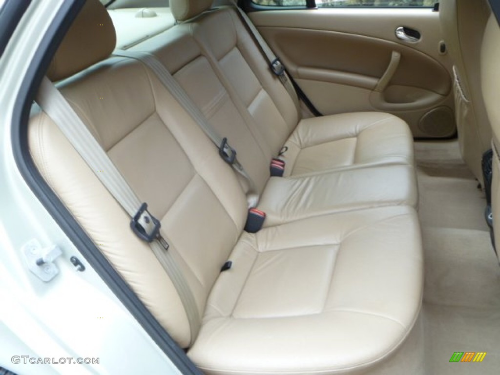 2005 9-5 Arc Sedan - Parchment Silver Metallic / Sand Beige photo #25