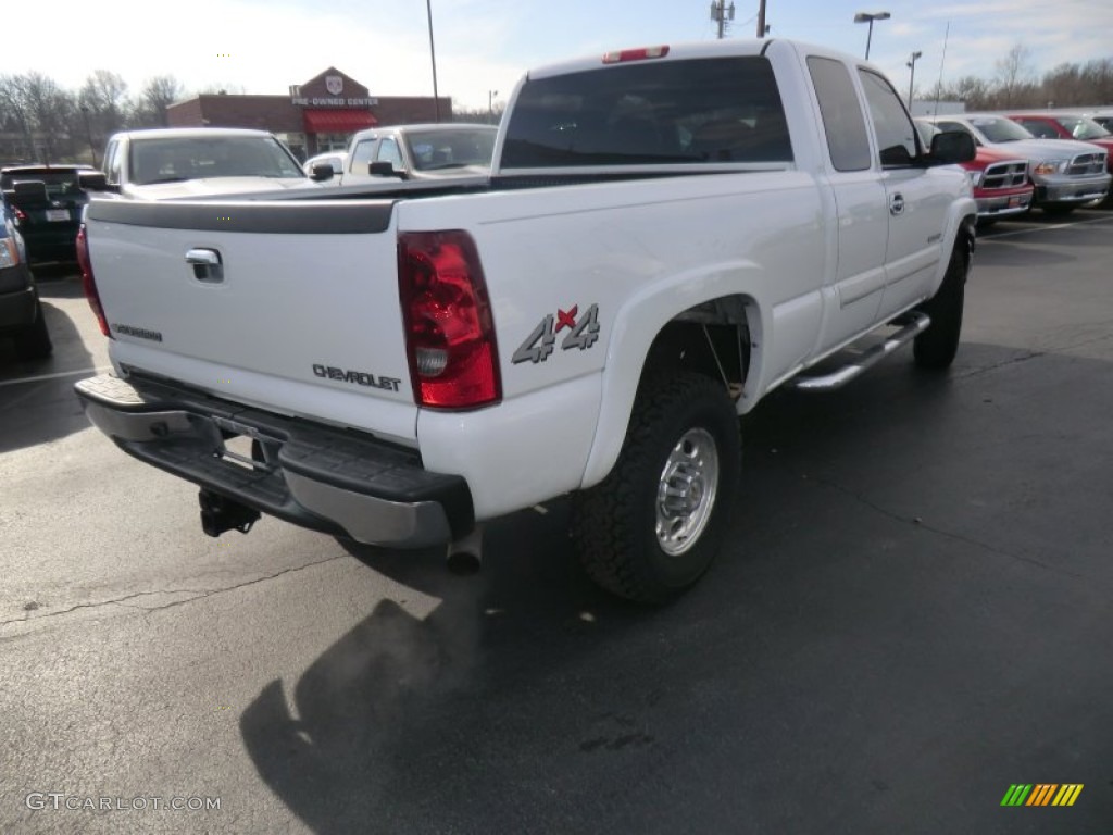 2003 Silverado 2500HD LS Extended Cab 4x4 - Summit White / Dark Charcoal photo #6